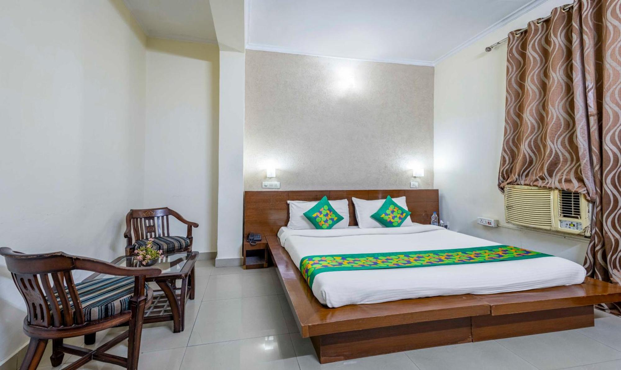 OYO 23580 Maurice Hotel Baddi Exterior foto